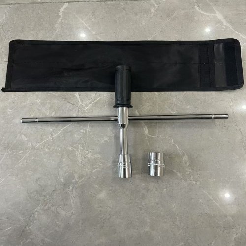 Portable combination tire wrench(Built in marbles)