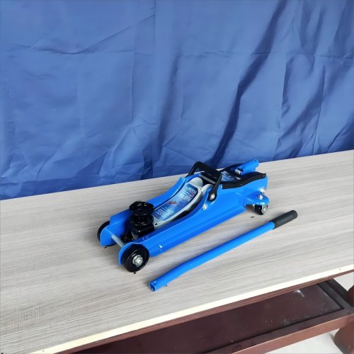 2 Ton Low Down Hydraulic Floor Jack    