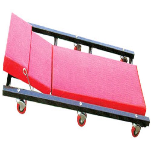 40" Creeper with adjustable headrest