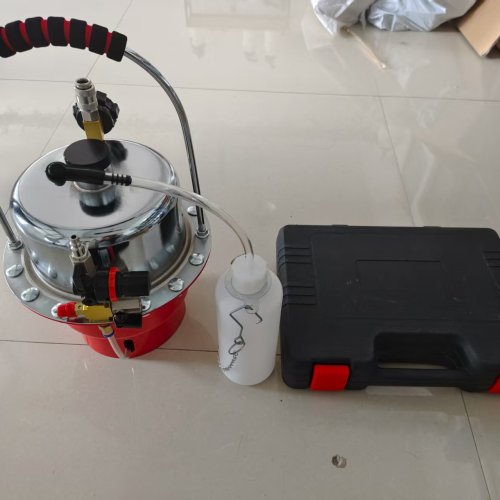 5L Pressure Brake Bleeding Pneumatic Kit With Adapters