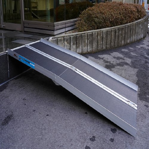 7-foot 4-fold wheelchair ramp