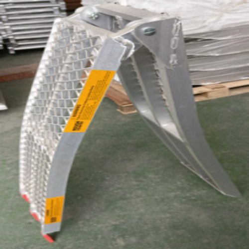 S-shaped mesh aluminum ladder