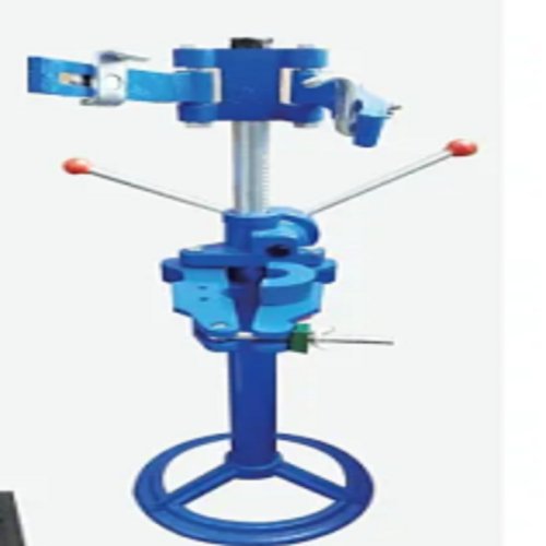 Cushioned Spring Compressor