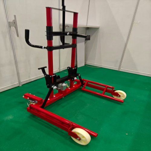 Tire prassure type wheeled forklift